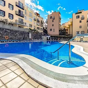 Desirable Rooftop Terrace , 2 Bedroom With Wifi In Costa Adeje Apartamento